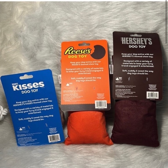 Chocolate Theme Dog Toys Set of (3) Hershey, Kisses, Reese’s NWT - Picture 3 of 3